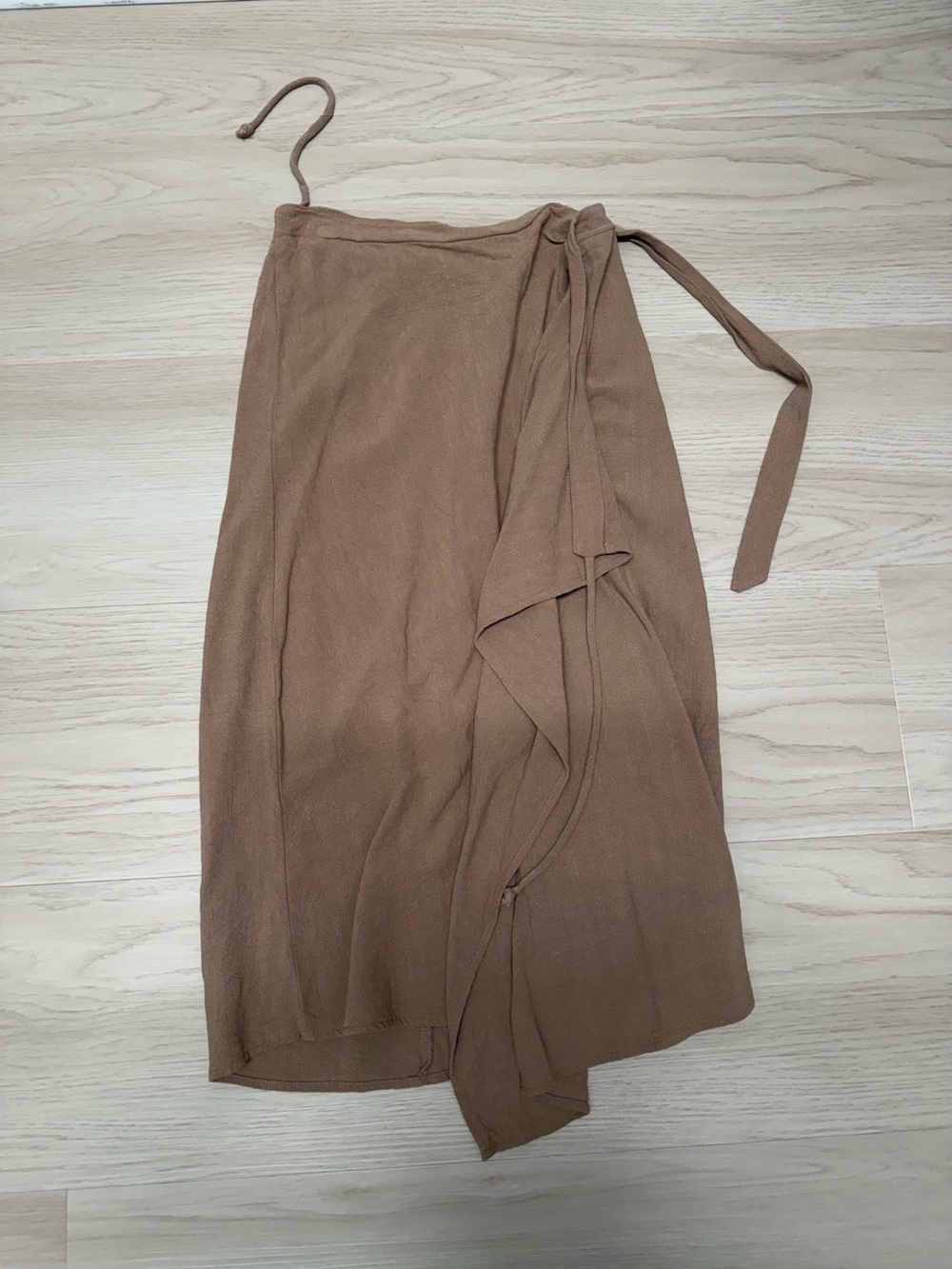Women’s Neutral Taupe Wrap Skirts SM great condition! - Picture 7 of 11